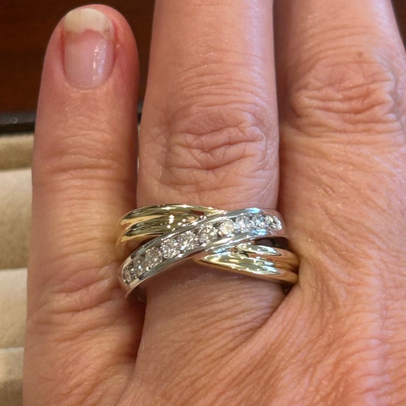 14kt Diamond Two-Tone Bypass Ring - Picture 7 of 10